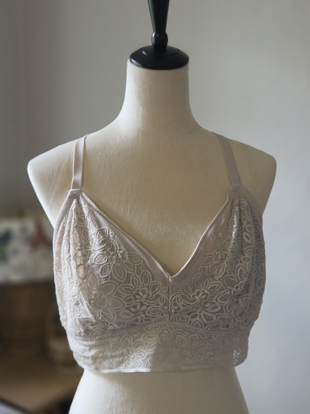 aerie Lace Bralette in Light Beige